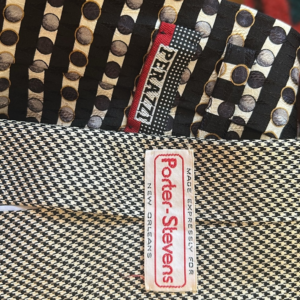 Upcycled Silk Ties Scarf - Annie Hall Vibes - Picture 7 of 8
